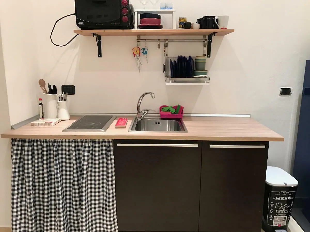 Apartamento Interno 2 Il Giardino Segreto Centro Bari Italia